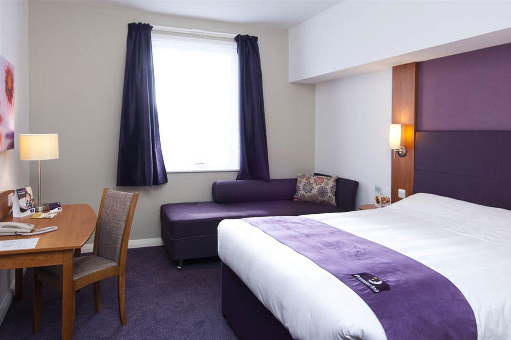 Premier Inn Manchester City 외부 사진