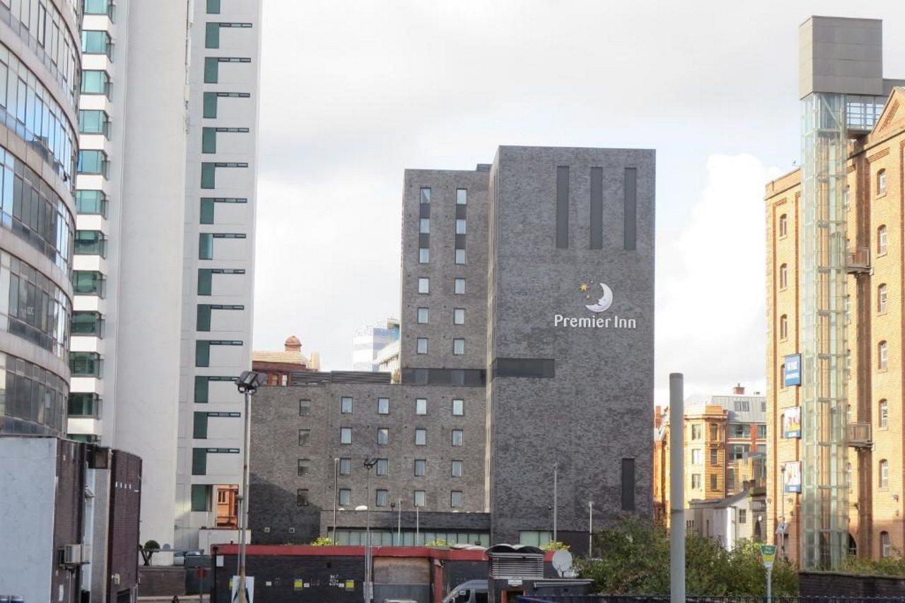 Premier Inn Manchester City 외부 사진
