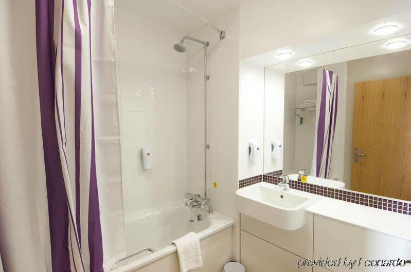 Premier Inn Manchester City 외부 사진
